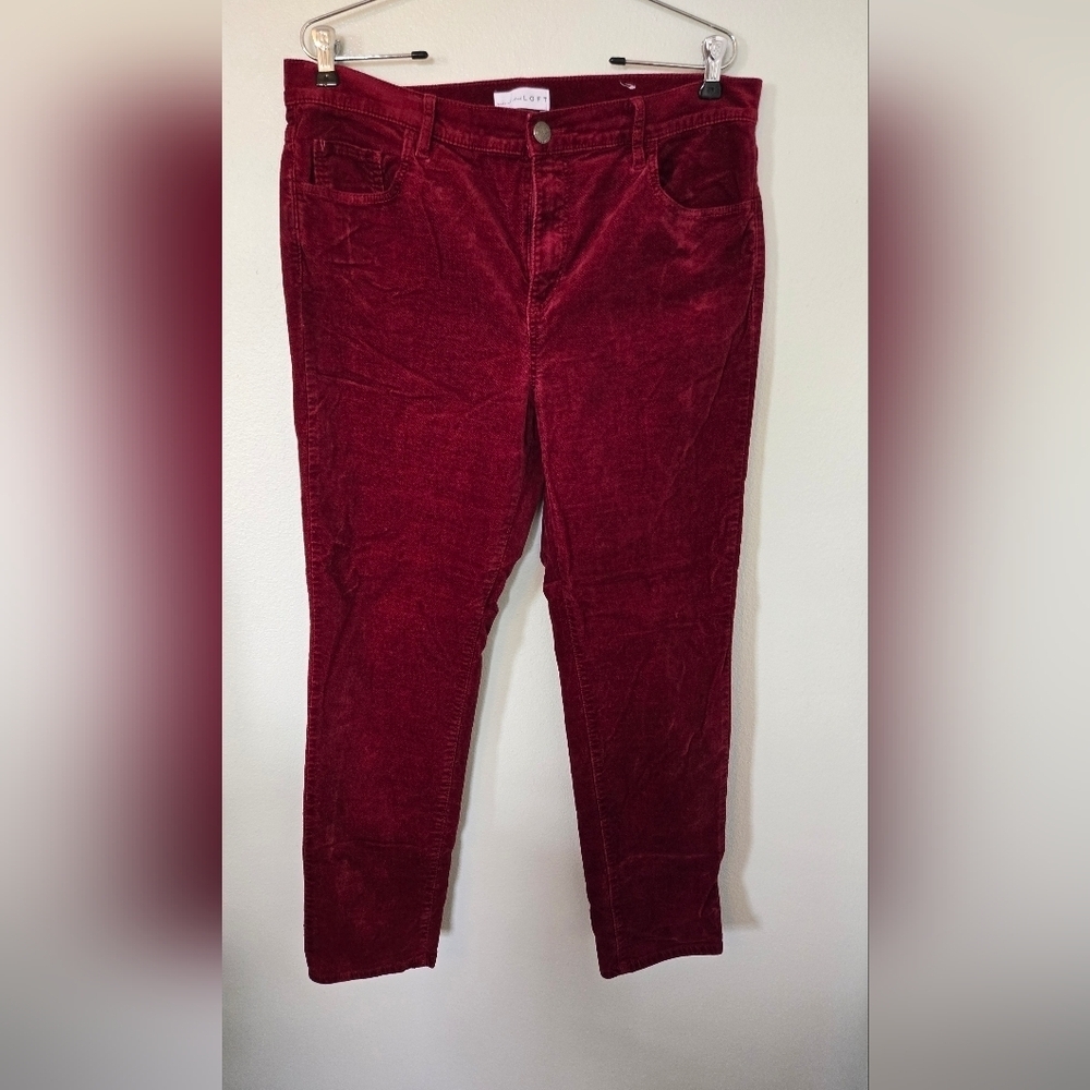 Loft Burgundy Corduroy Straight Jeans Size 32/14